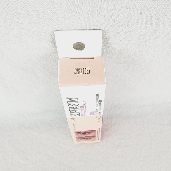 LAST ONE 🔥 Maybelline superstay full-coverage under eye concealer - Picture 2 of 5